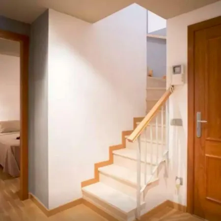 Moderno Duplex A Un Paso De Barcelona
