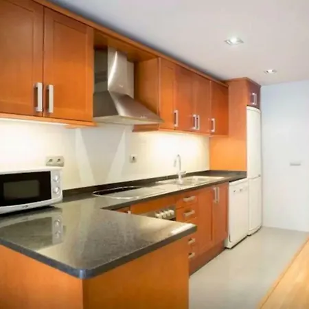 Moderno Duplex A Un Paso De Barcelona Apartment *