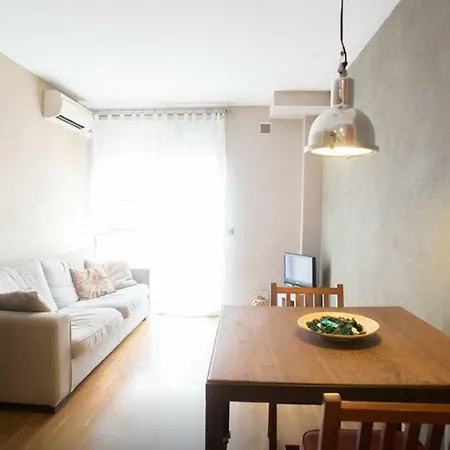 Moderno Duplex A Un Paso De Barcelona Apartment